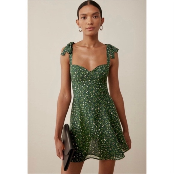 Reformation Dresses & Skirts - Reformation Niara Boho Tie Straps Smocked Floral Mini Dress In Coriander size 4